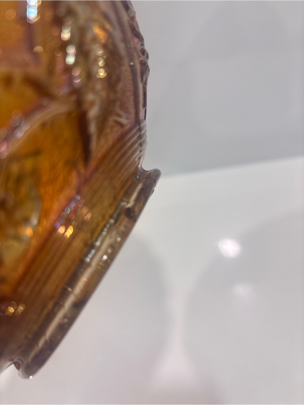 Vintage amber marigold carnival glass rose pattern serving bowl 8” iridescent - Picture 9 of 11